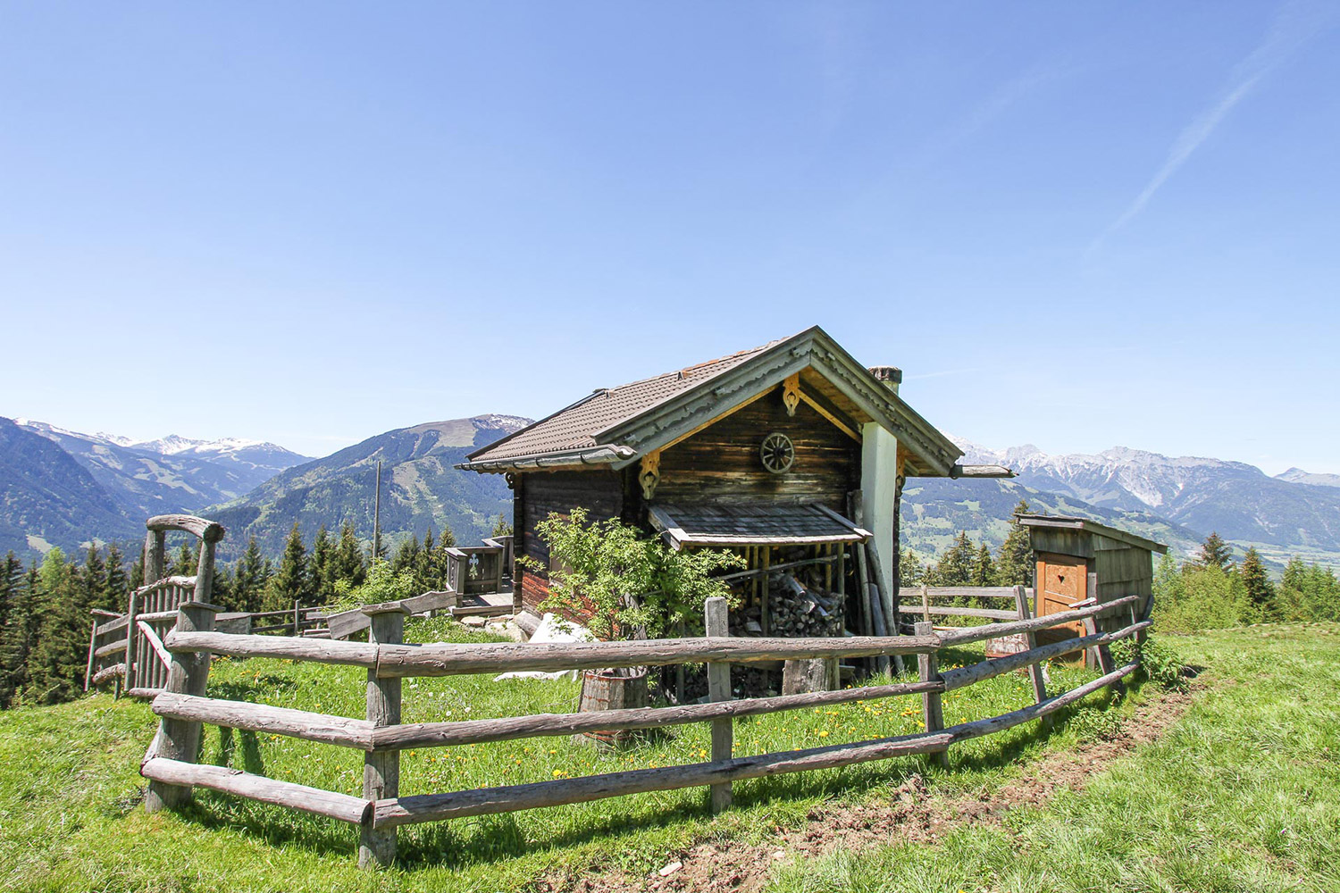 Almhütte in der Bergwelt rund um Maishofen